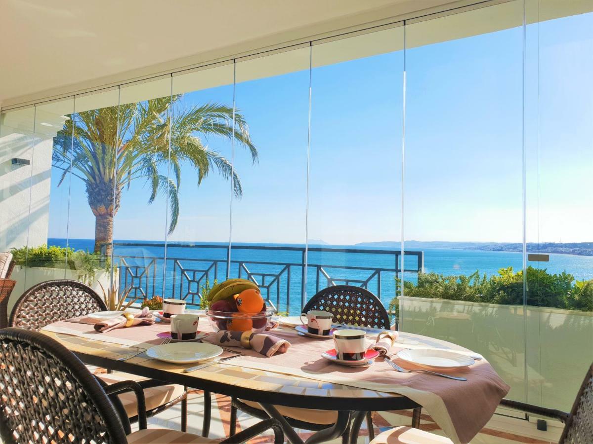 Luxury Apartment Frontal To The Sea In Estepona Doncella Beach Екстериор снимка
