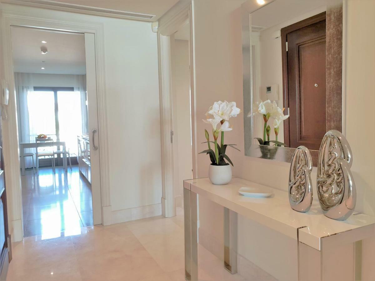 Luxury Apartment Frontal To The Sea In Estepona Doncella Beach Екстериор снимка