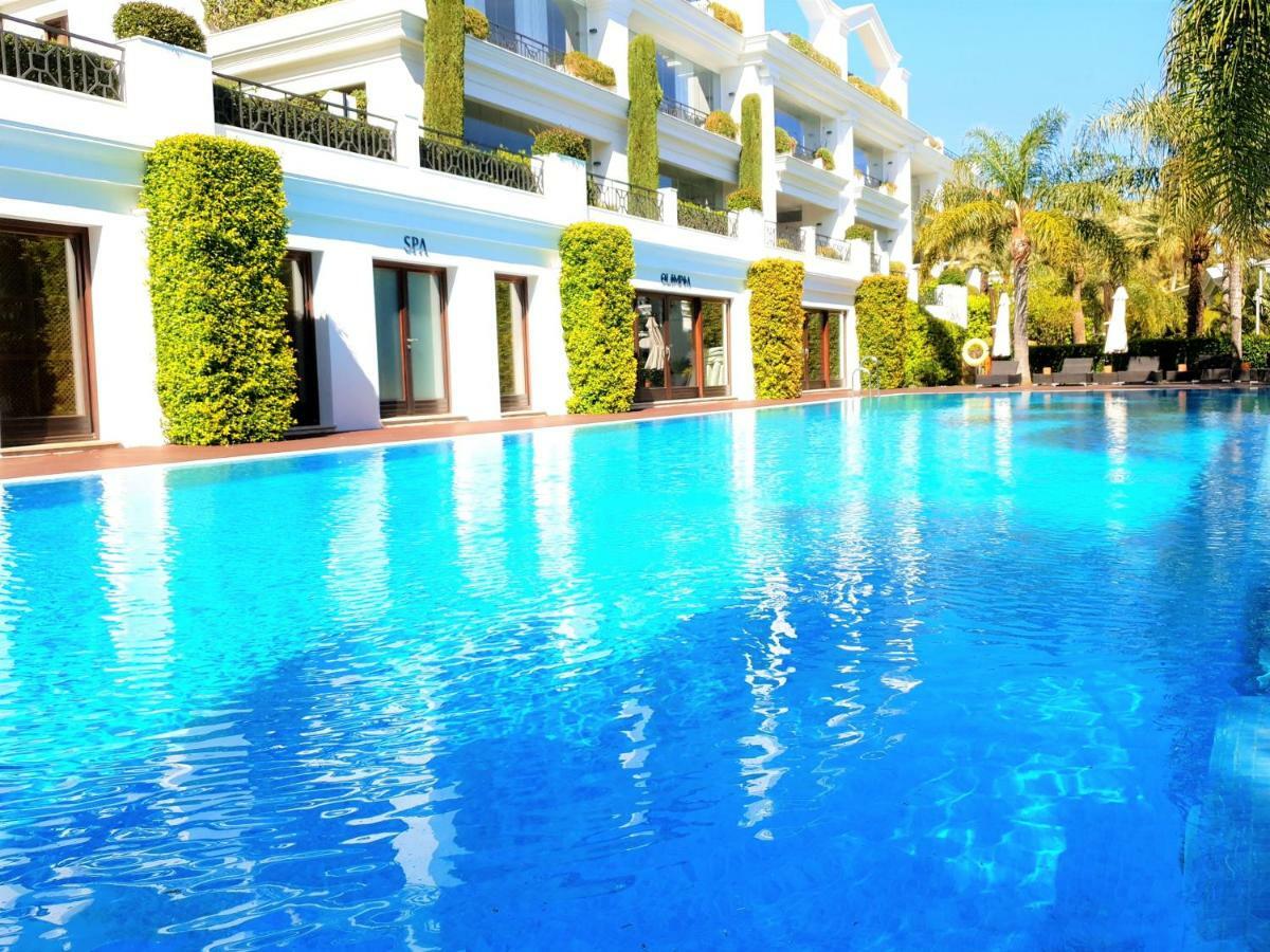 Luxury Apartment Frontal To The Sea In Estepona Doncella Beach Екстериор снимка