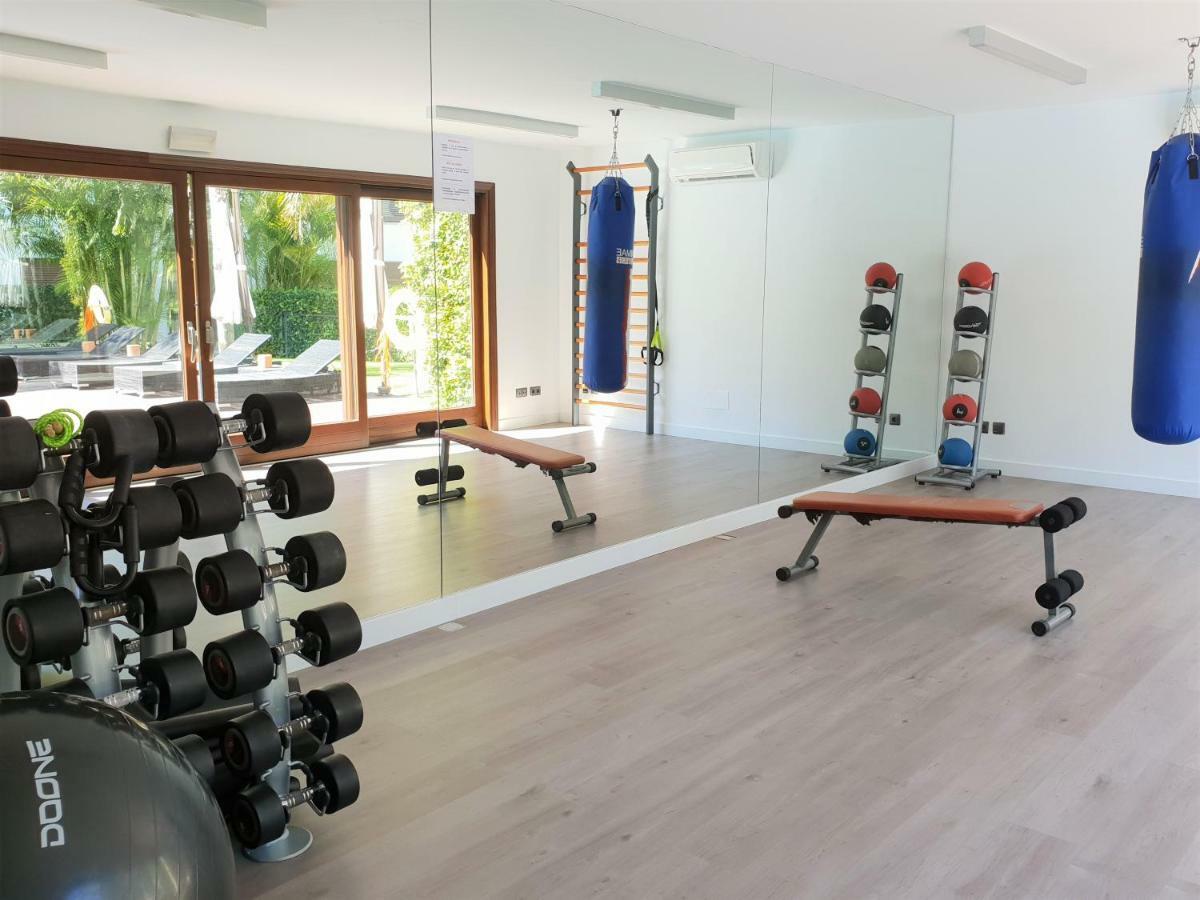 Luxury Apartment Frontal To The Sea In Estepona Doncella Beach Екстериор снимка