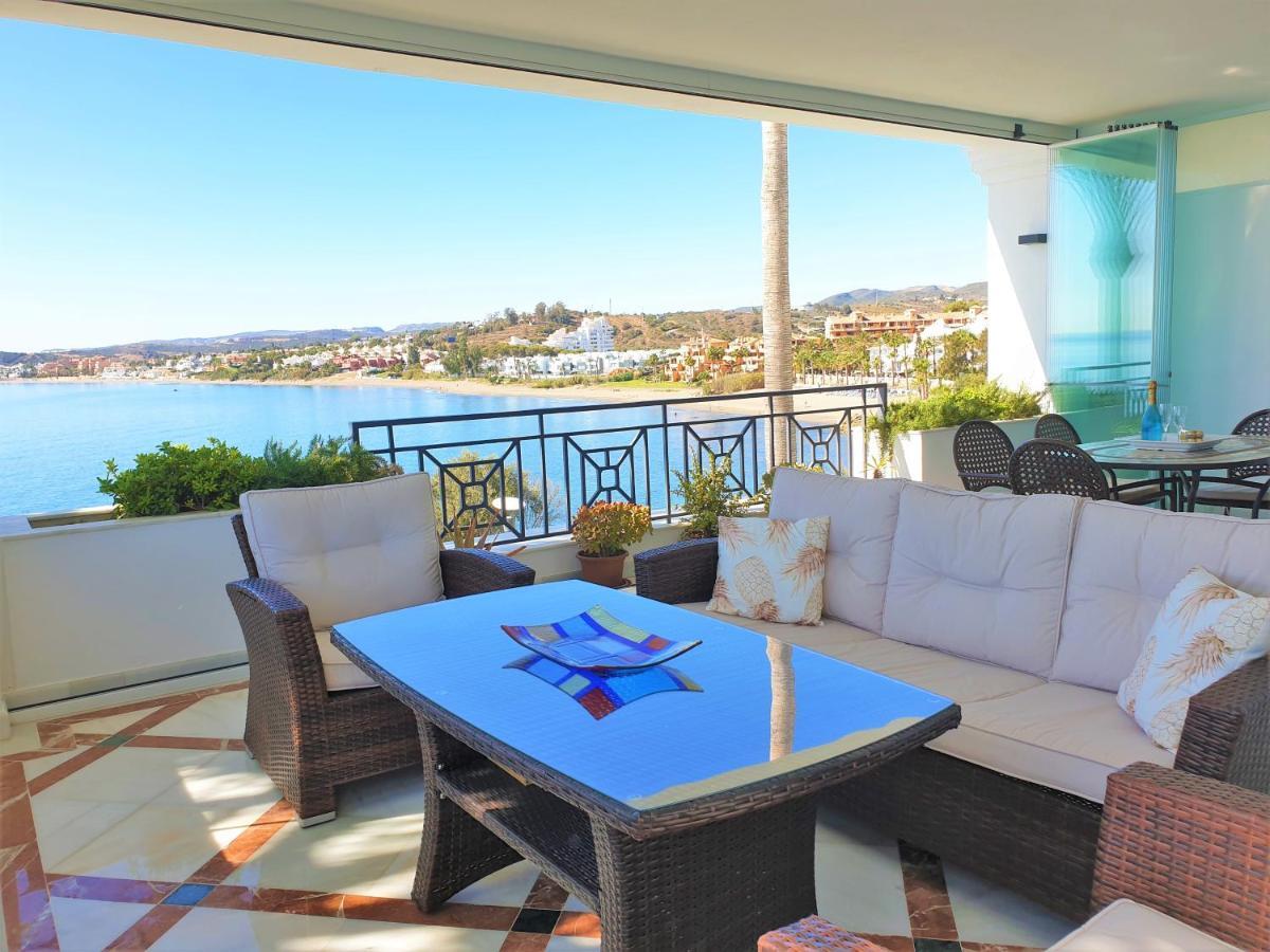 Luxury Apartment Frontal To The Sea In Estepona Doncella Beach Екстериор снимка